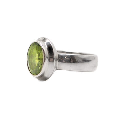 Peridot Oval Faceted Sterling Silver Ring, size 6