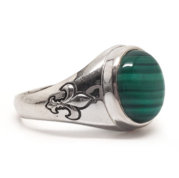 Malachite Round Sterling Silver Men’s Ring; size 14