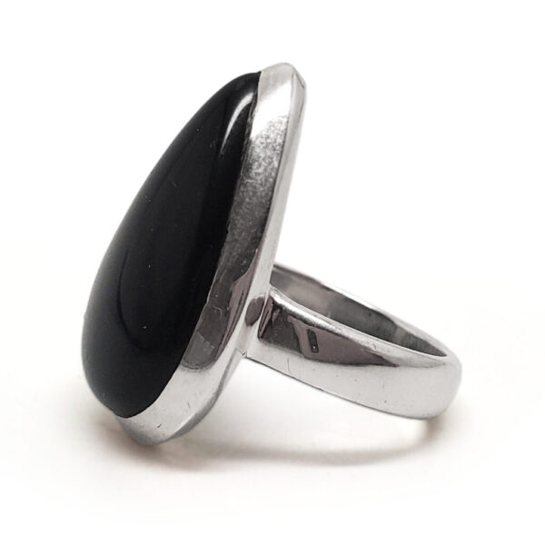 Onyx Teardrop Sterling Silver Ring; size 5 1/2