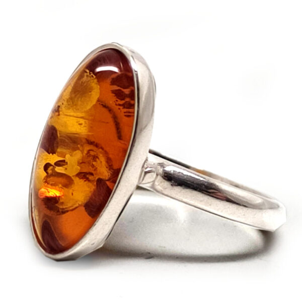 Amber Oval Sterling Silver Ring; size 6