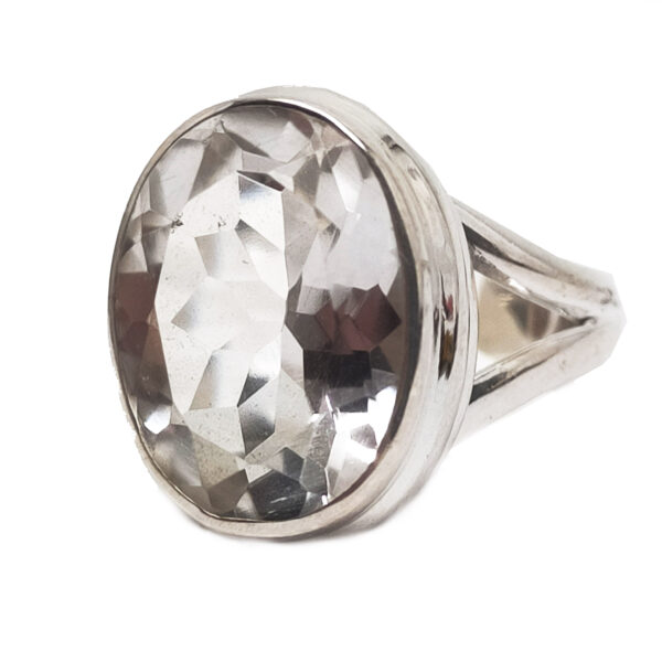 Quartz Faceted Oval Sterling Silver Ring; size 8