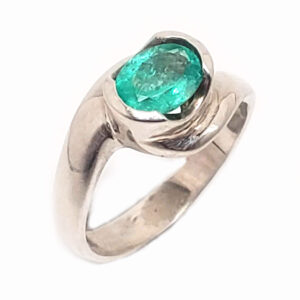 Emerald Oval Faceted Sterling Silver Ring: size 6 1/2