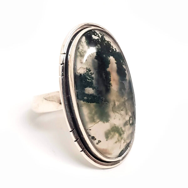 Moss Agate Oval Sterling Silver Ring; size 8