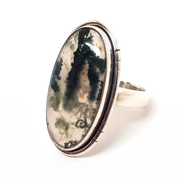 Moss Agate Oval Sterling Silver Ring; size 8