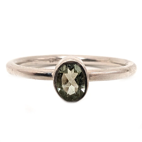 Green Tourmaline Oval Faceted Sterling Silver Ring; size 7 1/4