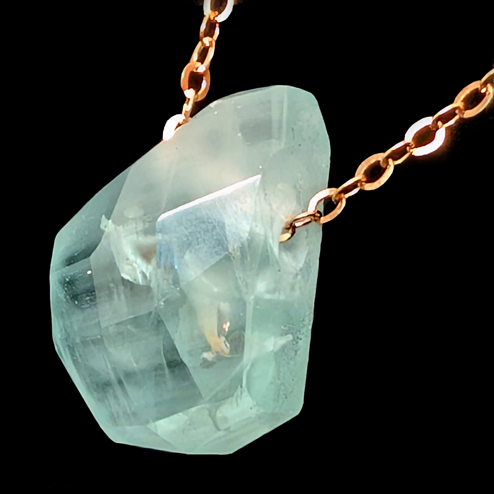 Aquamarine Faceted Pendant Aquamarine Faceted Pendant