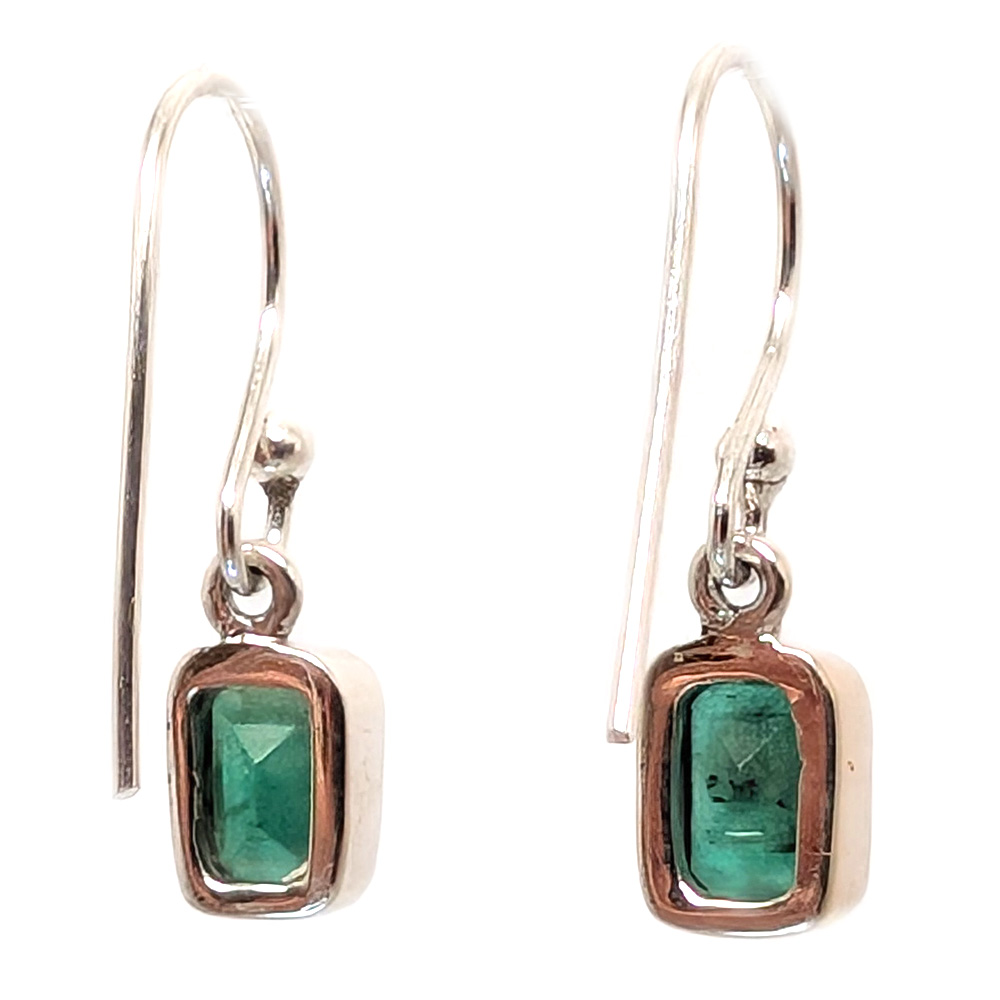 Emerald Rectangular Faceted Sterling Silver Earrings Emerald Rectangular Faceted Sterling Silver Earrings - Image 3