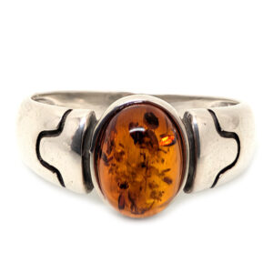Amber Oval Sterling Silver Ring; size 10