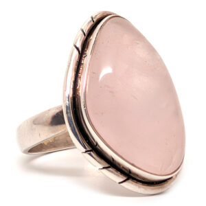 Rose Quartz Sterling Silver Ring; size 7 Rose Quartz Sterling Silver Ring; size 7