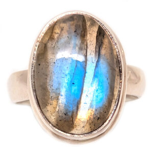 Labradorite Oval Sterling Silver Ring; size 5 1/4