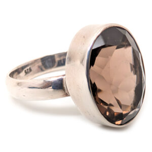 Smoky Quartz Oval Faceted Sterling Silver Ring; size 8 3/4 Smoky Quartz Oval Faceted Sterling Silver Ring; size 8 3/4