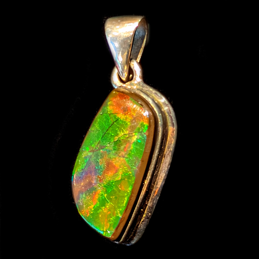 Ammolite Fossil Sterling Silver Pendant Ammolite Fossil Sterling Silver Pendant - Image 2