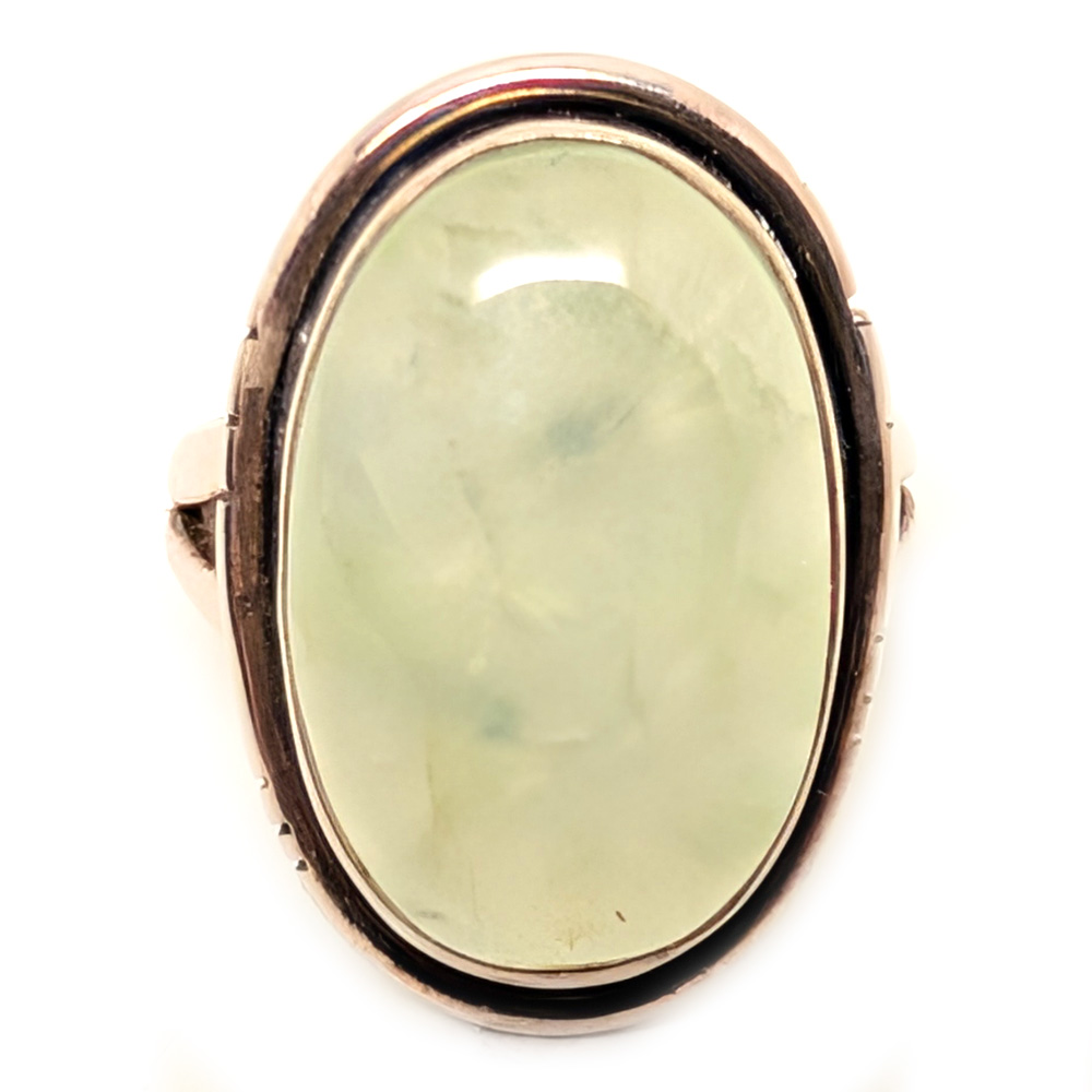 Prehnite Oval Sterling Silver Ring; size 7 1/4 Prehnite Oval Sterling Silver Ring; size 7 1/4 - Image 2
