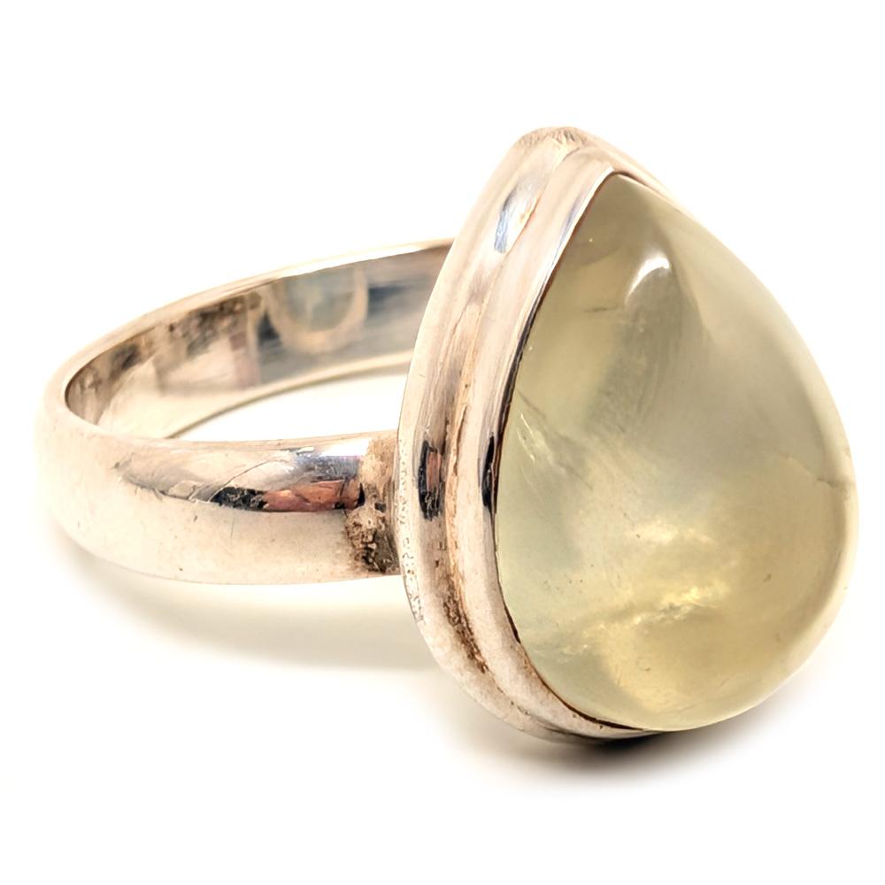 Prehnite Teardrop Sterling Silver Ring; size 8 1/4 Prehnite Teardrop Sterling Silver Ring; size 8 1/4 - Image 2