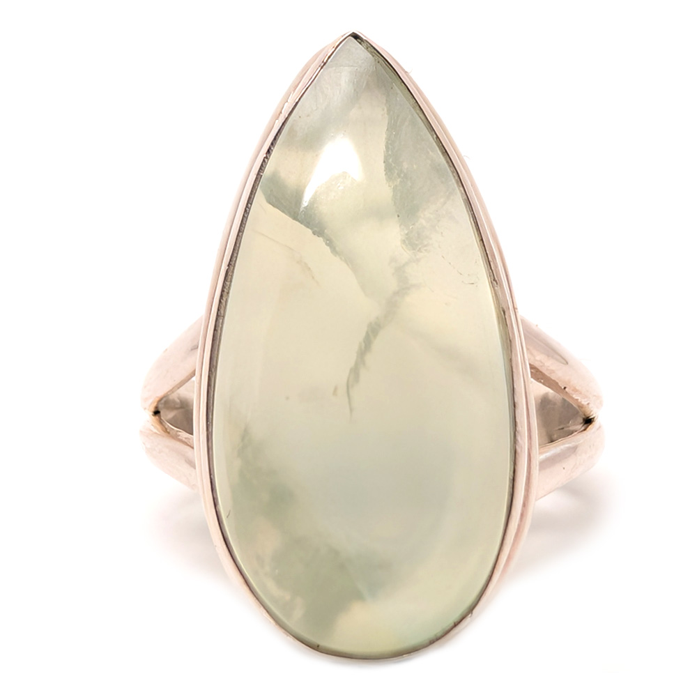 Prehnite Teardrop Sterling Silver Ring; size 9 Prehnite Teardrop Sterling Silver Ring; size 9