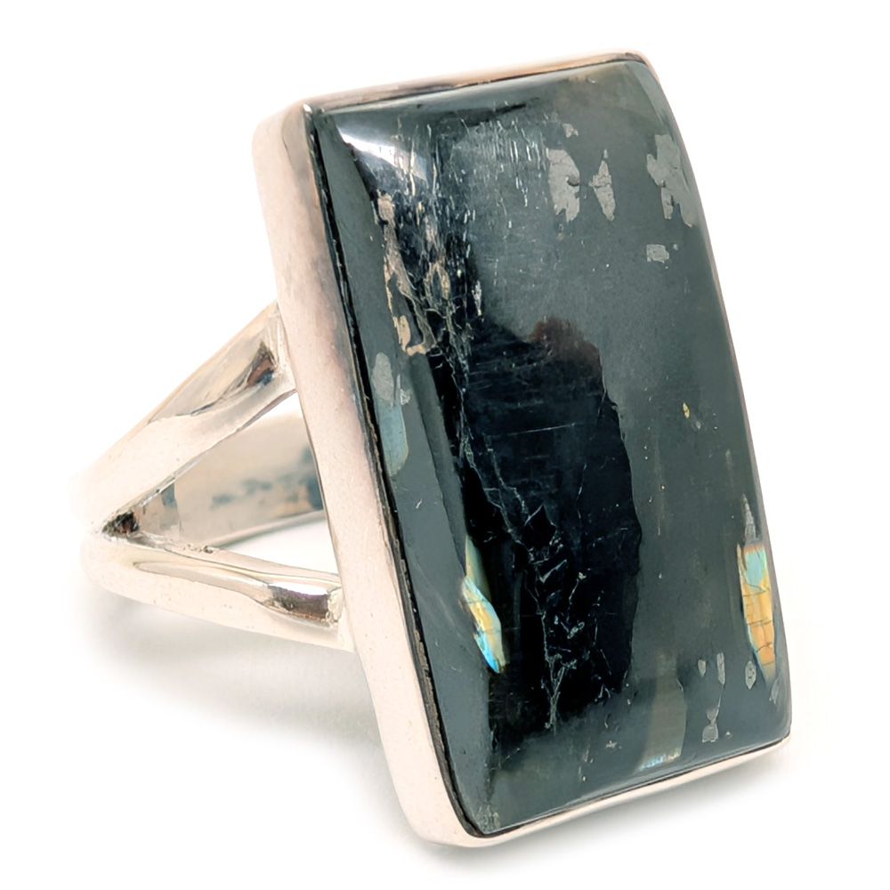 Nuummite RecSterling Silver Ring; size 6 1/2 Nuummite RecSterling Silver Ring; size 6 1/2