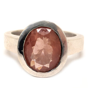 Oregon Sunstone Oval Faceted Sterling Silver Ring; size 8 1/4